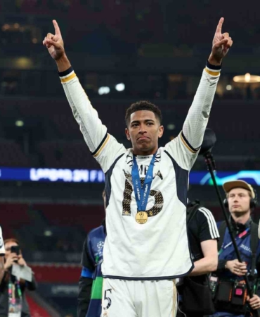 Jude Bellingham, La Liga’da geçtiğimiz sezonun oyuncusu oldu