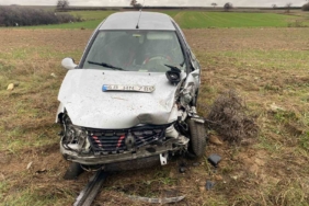 Kapaklı’da otomobil ile tır çarpıştı: 1 yaralı