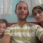 Katiliyle aynı karede yer aldığı fotoğraflar ortaya çıktı