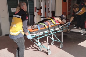 Kavşakta feci kaza: 5 yaralı