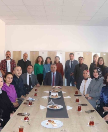 Kaymakam Öztürk’ün okul ziyaretleri