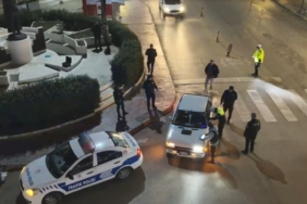 Keşan’da "şok" uygulama: 2 şüphelinin üzerinden uyuşturucu ele geçirildi