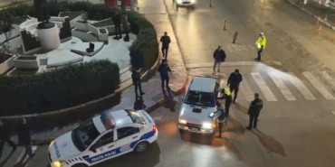 Keşan’da "şok" uygulama: 2 şüphelinin üzerinden uyuşturucu ele geçirildi