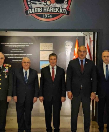 Kıbrıs Barış Harekatı sergisi Bakan Ersoy ve Güler’in katılımıyla açıldı