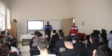 Kırklareli’nde ’Güvenli Yarınlara’ projesi çerçevesinde öğrencilere eğitim
