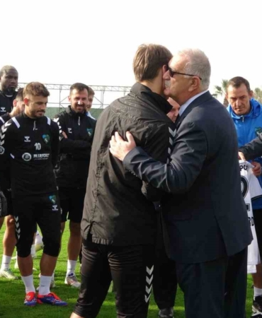 Kocaelispor antrenmanında duygusal sürpriz