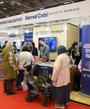Küçükçekmece Belediyesi, TÜYAP kitap fuarında yerini aldı