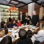 Küçükçekmece’de belediyeye ait 11 tesiste 6 yıldır çay 1 TL