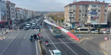 Lüleburgaz’da dev rüzgar gülü türbinleri böyle taşındı