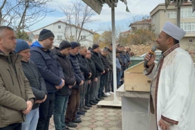 Oğlu tarafından bıçaklanarak öldürülen Murat Çoban toprağa verildi