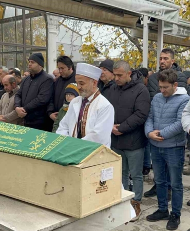 Oğul vahşetine kurban giden anneye veda