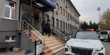 Park yeri kavgasında bir adamın boynuna tornavida saplayan şahıs tutuklandı