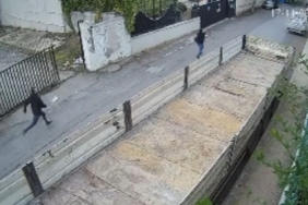 Polisten kaçarken duvara çarptı, yaya olarak kaçmaya devam etti