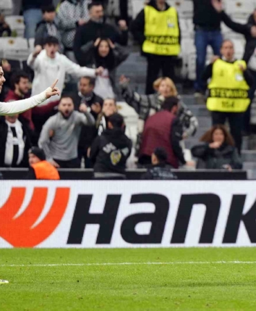 Rashica formasına kavuştu