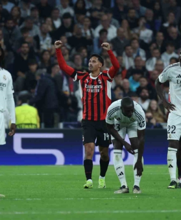 Real Madrid’e evinde şok