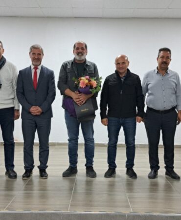 Ressam Kadir Ablak Yalova’da Bilsem’in konuğu oldu