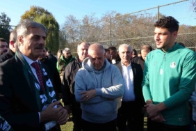 Sakaryaspor, yarım asırlık derbinin son provasını yaptı