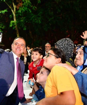 Sancaktepe Belediyesi “Mahalle Buluşmaları” ile vatandaşın sesi oldu