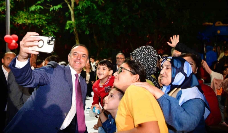 Sancaktepe Belediyesi “Mahalle Buluşmaları” ile vatandaşın sesi oldu