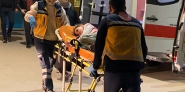 Sandalyeden düşen çocuk ağır yaralandı