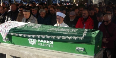 Scooter kazasında hayatını kaybeden Ecem Sultan Çamlı son yolculuğuna uğurlandı