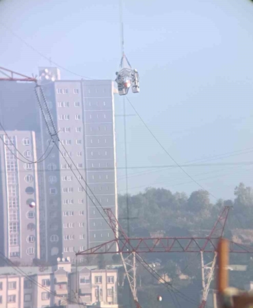 Şehrin üstünde asılı duran helikopter merak uyandırdı, gerçek sonradan anlaşıldı