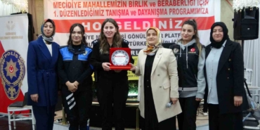 Sultanbeyli’de Annelere “Uyuşturucu” semineri