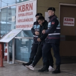 Şüpheli sürücüden uyuşturucu çıktı