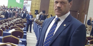 Tamir ettiği traktörün hareket etmesiyle ezilen muhtar hayatını kaybetti