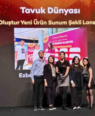 Tavuk Dünyası’na Curious Felis’ten ödül