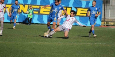 TFF 2. Lig: Belediye Derincespor: 0 - Yeni Mersin İdman Yurdu: 0