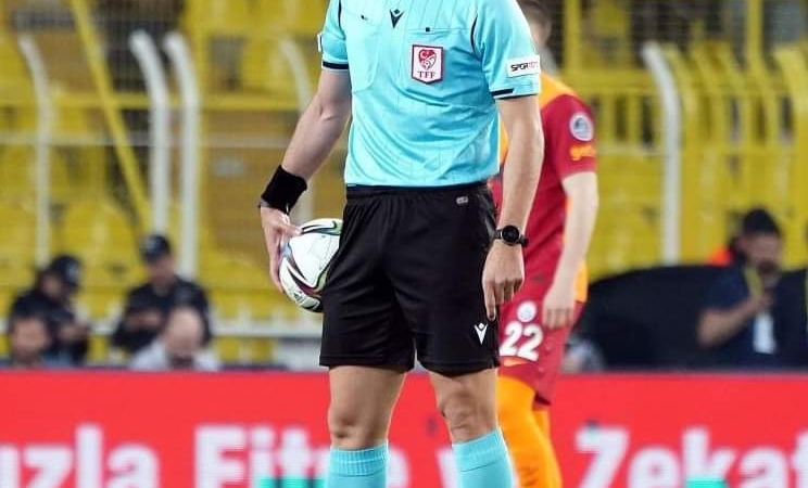 Trabzonspor - Fenerbahçe maçının VAR’ı Atilla Karaoğlan
