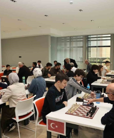 Türk dünyası satrançta buluştu