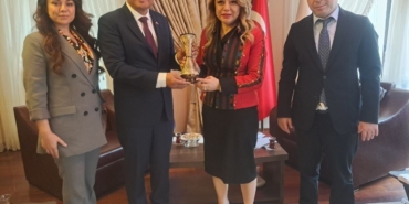 Türk iş insanlarına Kamboçya’ya yatırım çağrısı