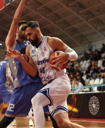 Türkiye Basketbol 2. Ligi: Kocaeli BŞB Kağıtspor: 81 - Çorlu Belediyesi: 71