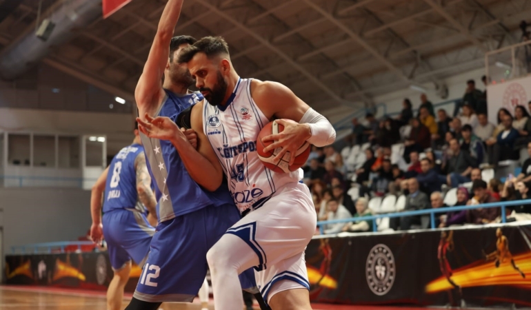 Türkiye Basketbol 2. Ligi: Kocaeli BŞB Kağıtspor: 81 - Çorlu Belediyesi: 71