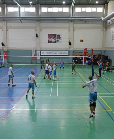 Türkiye Veteran Voleybol Turnuvası’nda şampiyonlar belli oldu