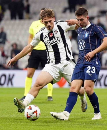 UEFA Avrupa Ligi: Beşiktaş: 0 - Malmö: 0 (İlk yarı)