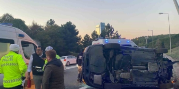 Ümraniye’de otomobil takla attı: 1 yaralı