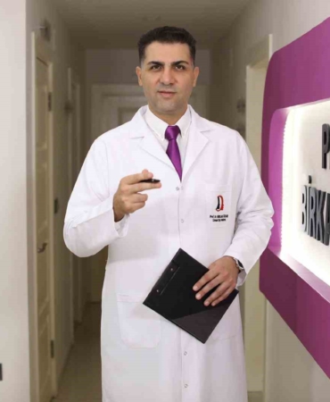 Uzmanından sağlıklı dişler için altın tavsiyeler