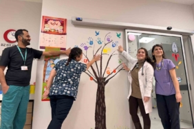 Yalova’da hastane duvarlarını çocuk hastaların hayalleriyle renklendirdiler