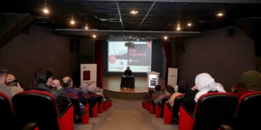 Yazar Ahmet Murat Özel OSM’de kültür sanat dostlarıyla buluştu