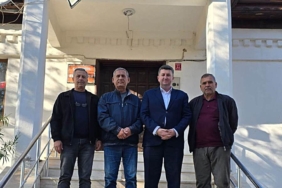 Zeybek, Edremit’te muhtarların sorunlarını dinledi