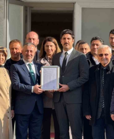 AK Parti Bilecik İl Başkanı Yıldırım, mazbatasını aldı