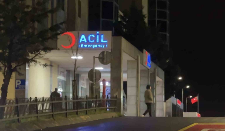 Alkol pahalı diyerek internetten sipariş ettiği 800 TL’lik yüzey temizleyiciyi içti