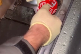 Aracın motorundan uyuşturucu çıktı