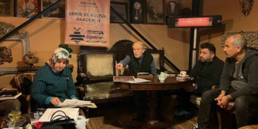 Araştırmacı Yazar Tarihçi Aydın Ayhan, öğretmenlerle buluştu