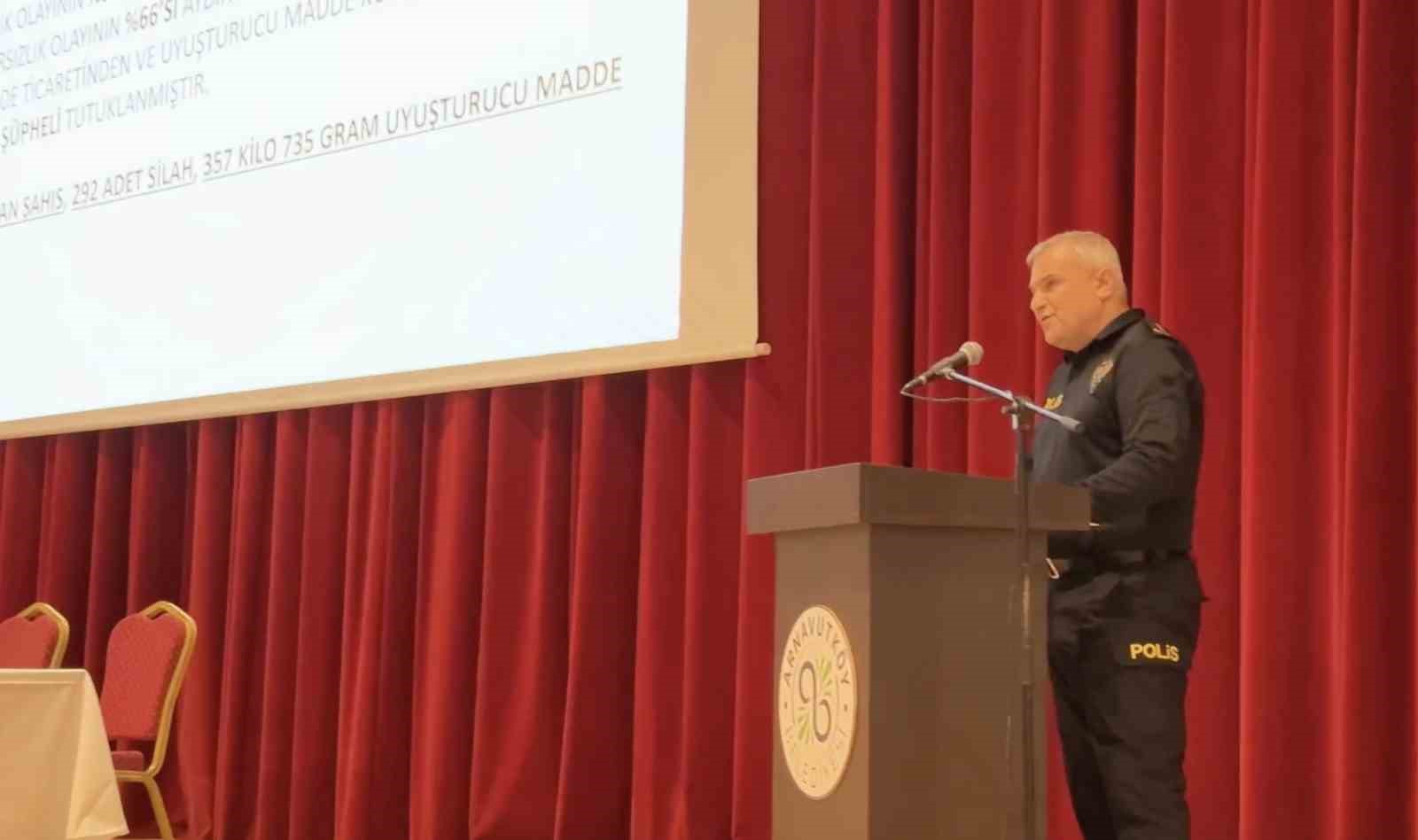 Arnavutköy İlçe Emniyet Müdürlüğü’nden ‘güven ve huzur’ toplantısı