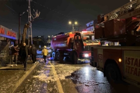 Arnavutköy’de korkutan iş yeri yangını: Alevler kameraya anbean yansıdı