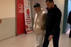 Babasını bıçakla ağır yaralayan genç tutuklandı